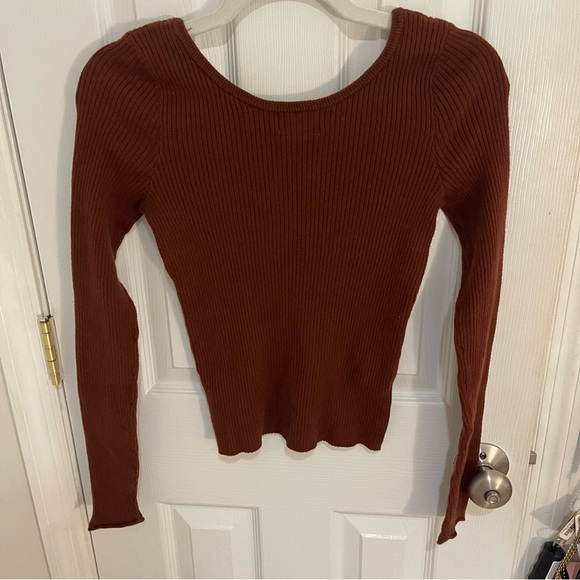 Universal Thread Ribbed Top in Brown - Picture 2 of 4